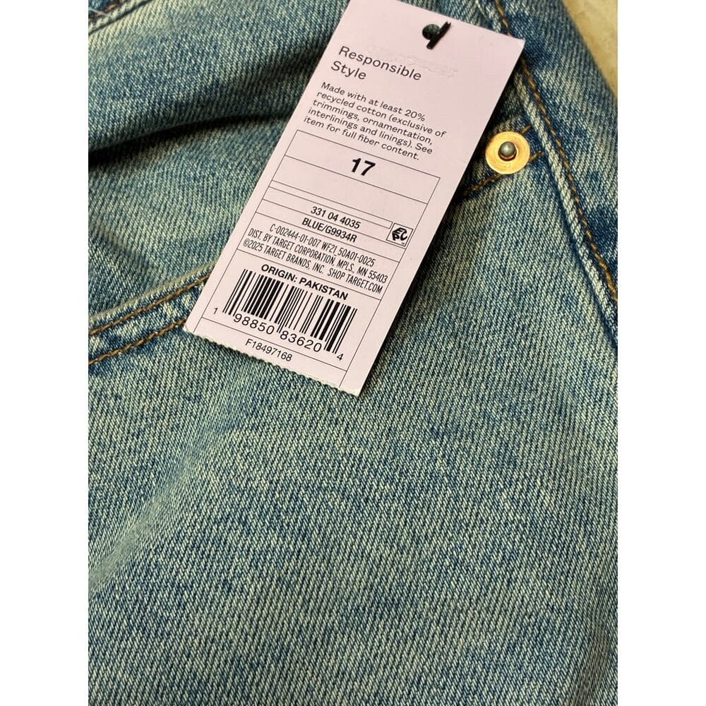 Wild Fable Women’s Low-Rise Baggy Jeans Size 17/R Light Blue Inseam 17/31” - Thumbnail 4