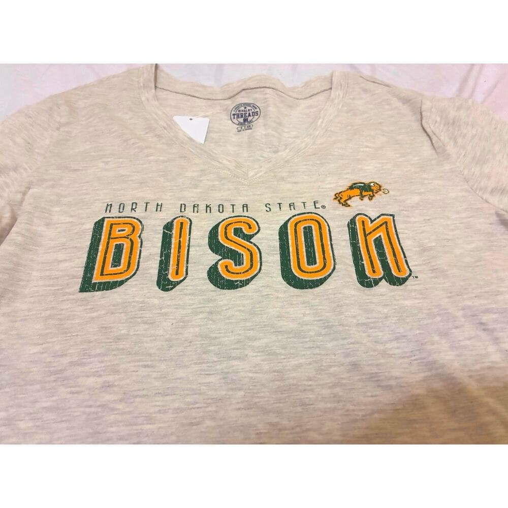 Women’s North Dakota T-Shirt Size Small - Thumbnail 3