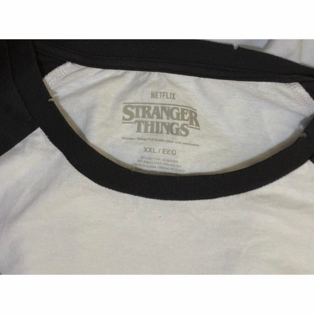Netflix Stranger Things T-Shirt Size XXL - Thumbnail 2