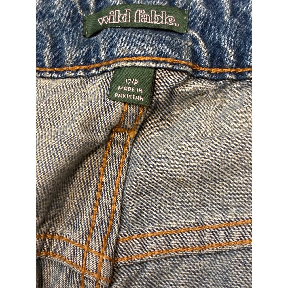 Wild Fable Women’s Low-Rise Baggy Jeans Size 17/R Light Blue Inseam 17/31” - Thumbnail 5