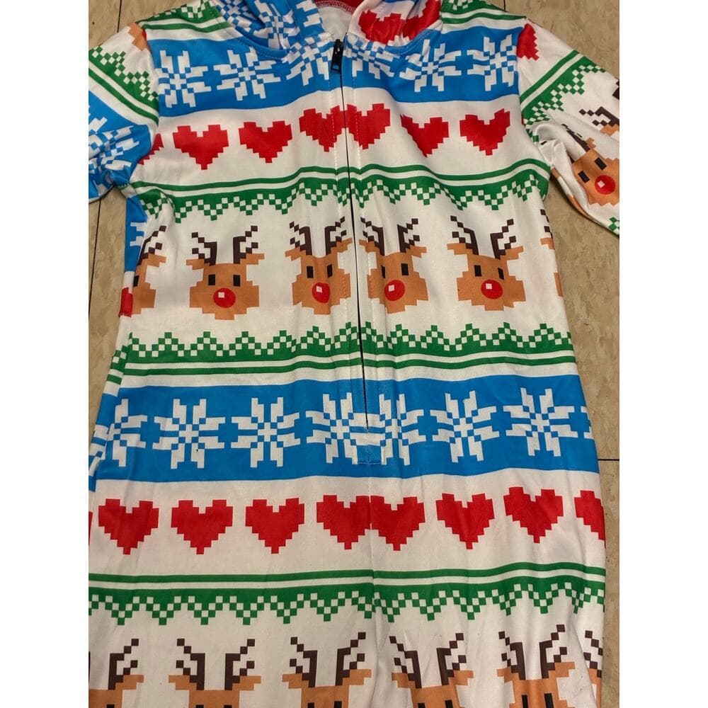 Christmas Pajamas 1 piece Size 4-5 Kids - Thumbnail 2