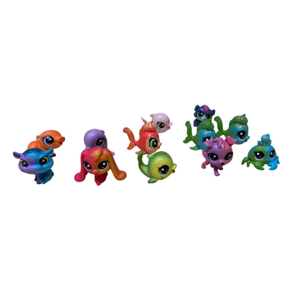 12 Pcs collection of Hasbro Littlest Pet Shop (LPS) mini figures. - Thumbnail 4