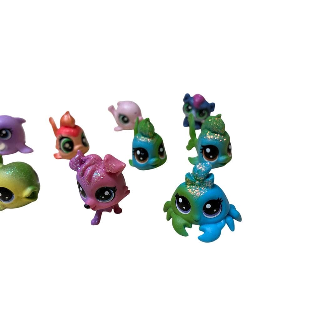 12 Pcs collection of Hasbro Littlest Pet Shop (LPS) mini figures. - Thumbnail 3