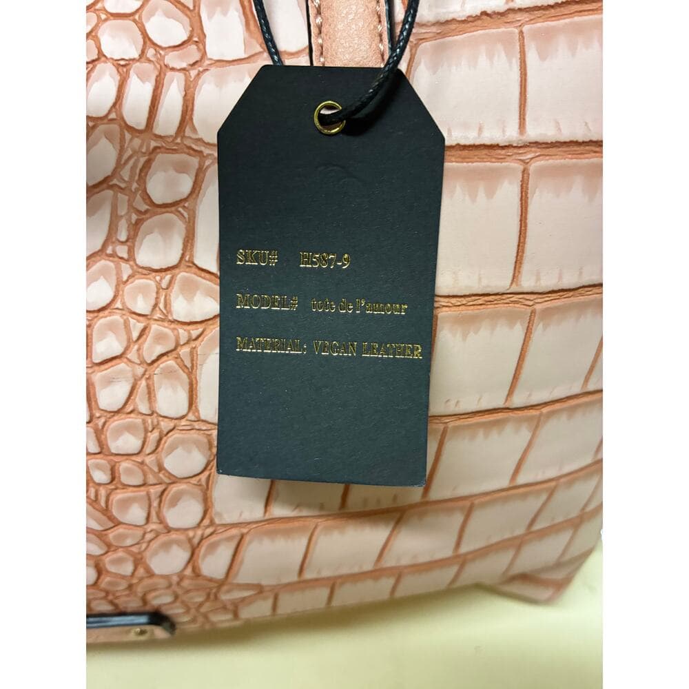 De Vesi Blush Crocodile Pattern Tote Bag. Pink Rose 16”W X 11”L - Thumbnail 5