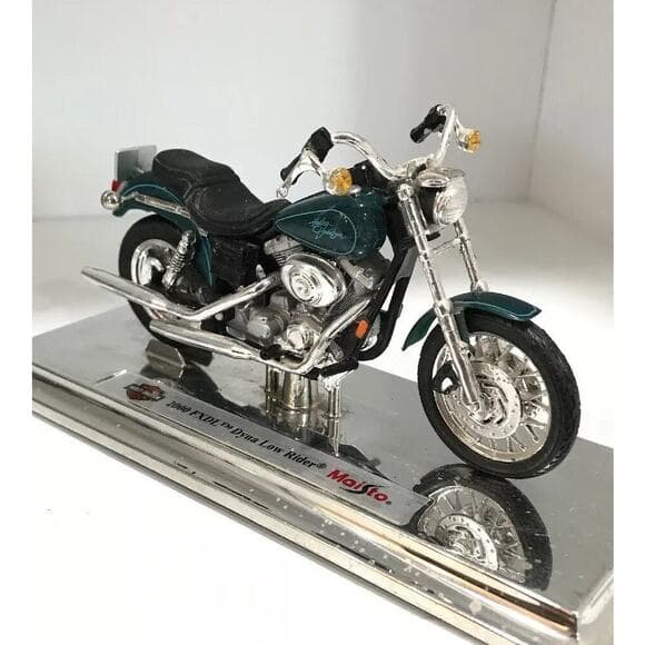 2000 HARLEY DAVIDSON FXDL DYNA LOW RIDER 1:18 Scale Diecast Model by Maisto - Thumbnail 13
