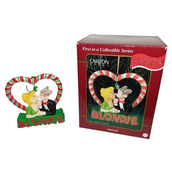 1999 Carlton Cards Heirloom Collection BLONDIE & DAGWOOD "Smooch" Xmas ornament - Thumbnail 7