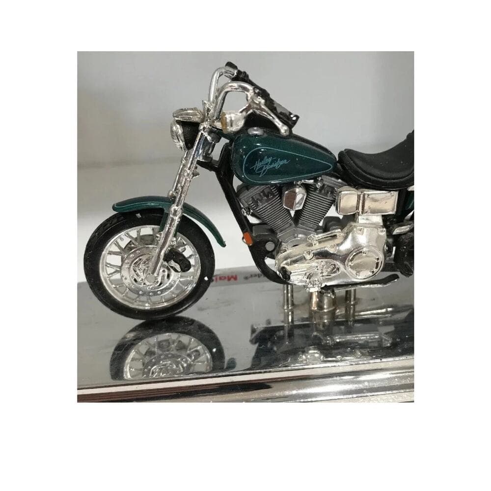 2000 HARLEY DAVIDSON FXDL DYNA LOW RIDER 1:18 Scale Diecast Model by Maisto - Thumbnail 8