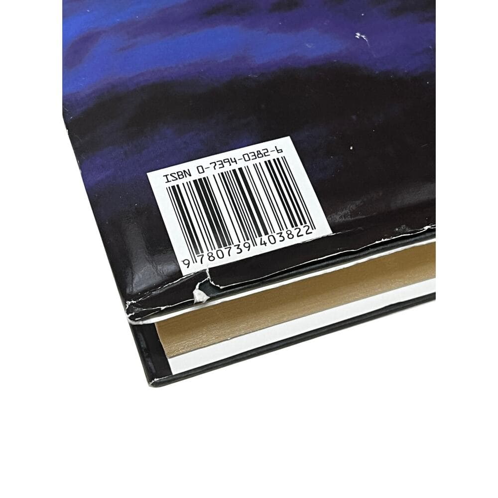 Tami Hoag Still Waters HardCover Book - Thumbnail 4
