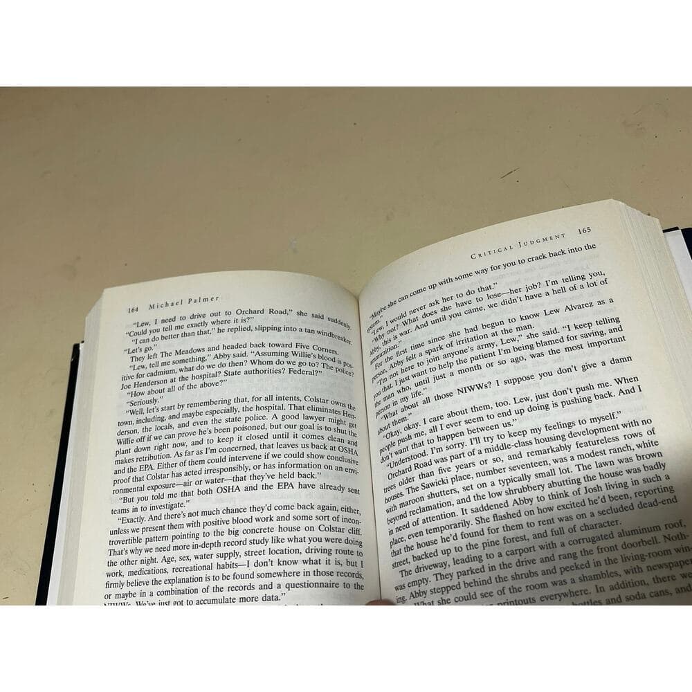 Critical Judgment By Michael Palmer Hardcover Book - Thumbnail 2