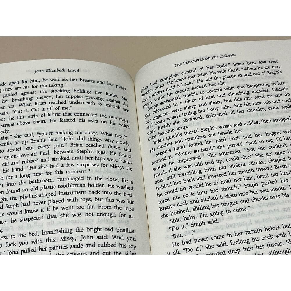 The Pleasures of Jessicalynn By Joan Elizabeth Lloyd HardCover Book - Thumbnail 2