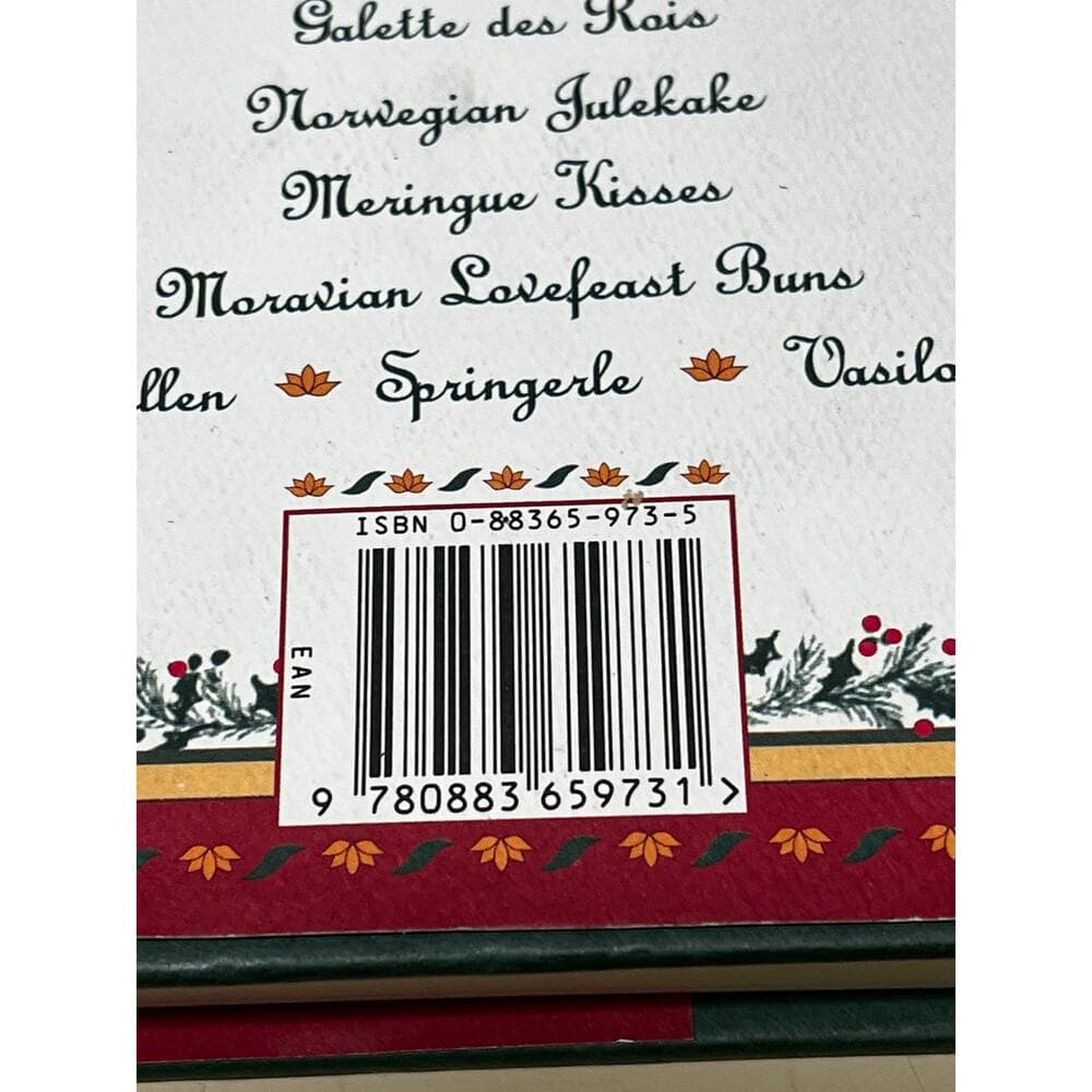 The Festive Christmas Cookbook: A Treasury of Old Traditions, Recipes - Thumbnail 3