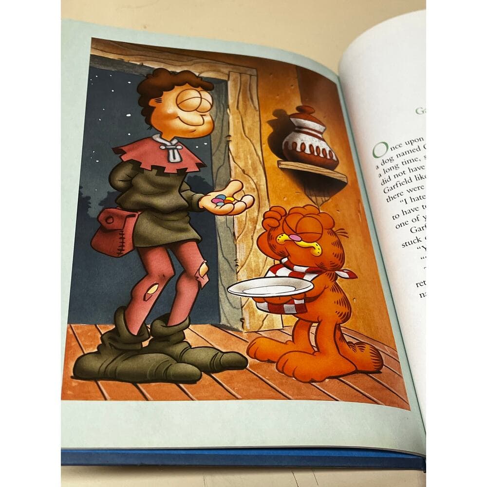 Garfield Furry Tale By Jim Davis book - Thumbnail 3