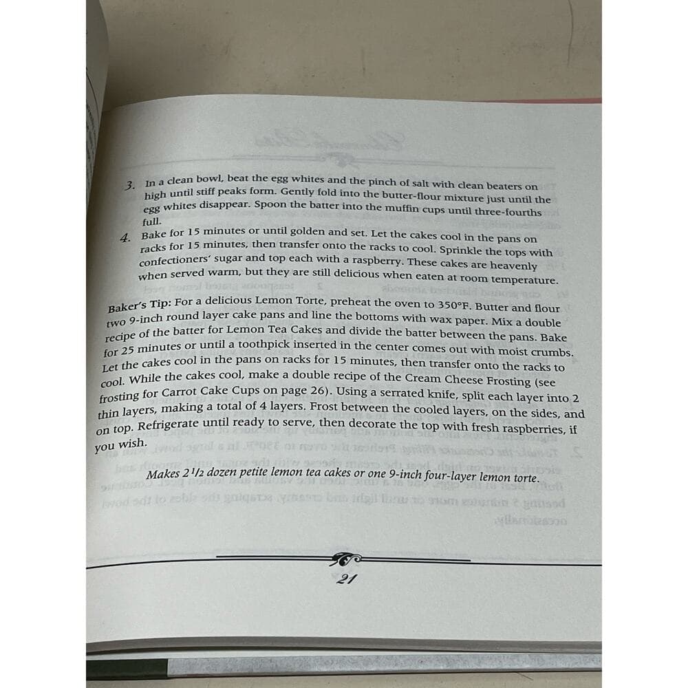 A Cozy Book of Tea Time Treats Beth Allen - Thumbnail 3