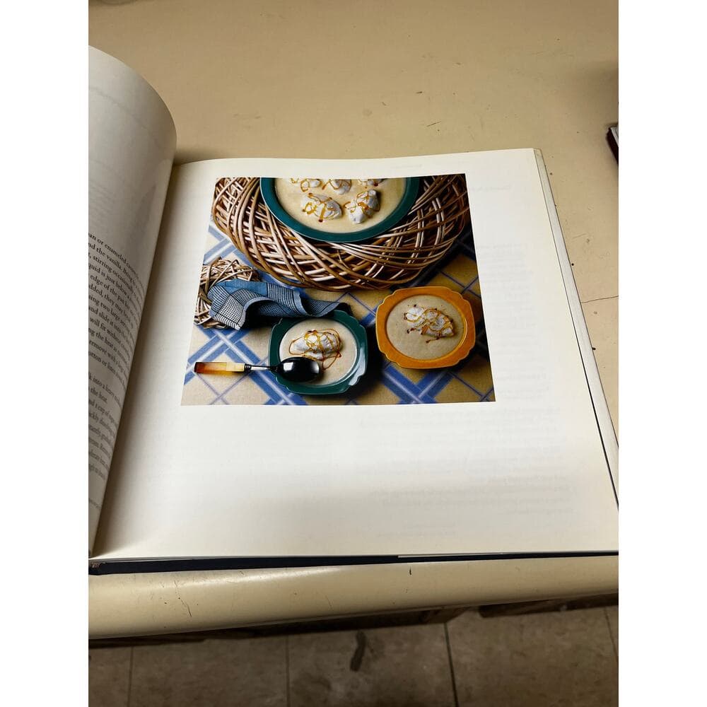 Great Desserts Cookbook - Hardcover - Thumbnail 4
