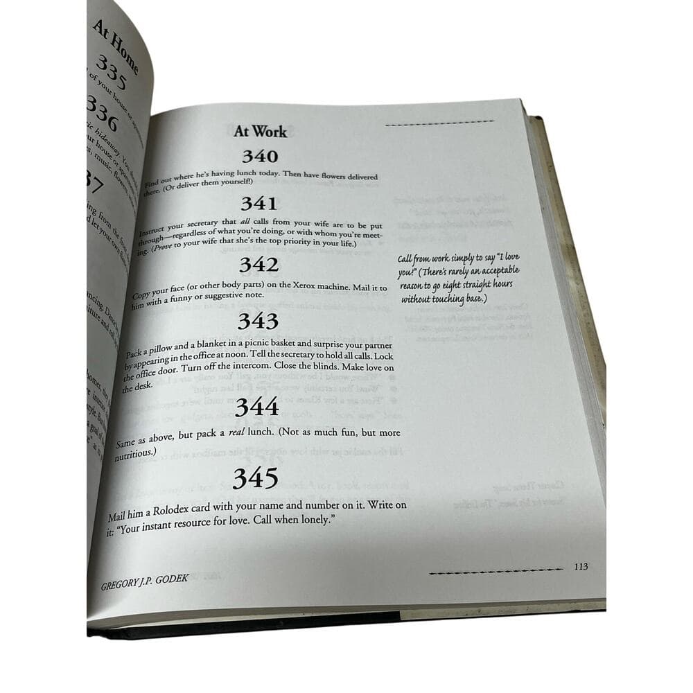 1001 Ways to be Romantic By Gregory Godek Hardcover Book - Thumbnail 4