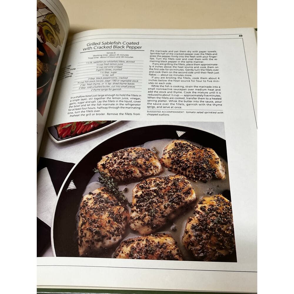 Fresh Ways With Fish and Shellfish (Healthy Home Cooking Series) book - Thumbnail 4