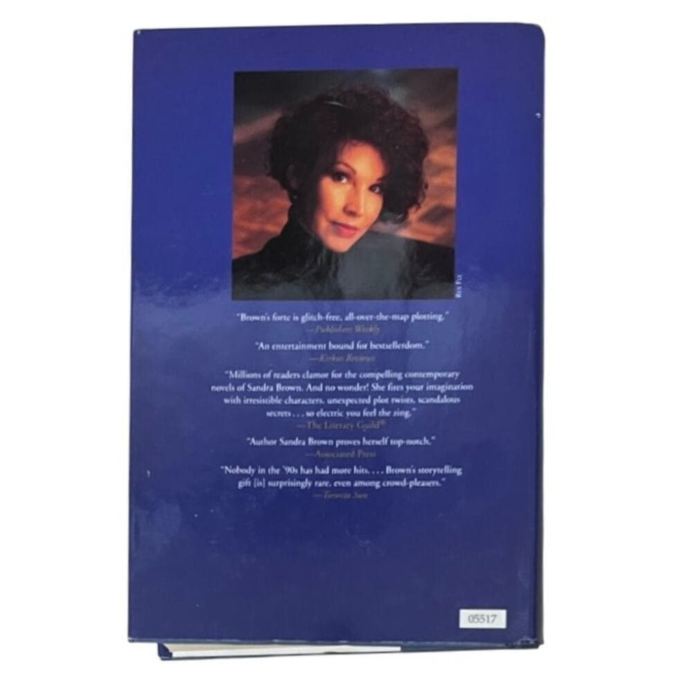 Exclusive Sandra Brown Hardcover Book - Thumbnail 2