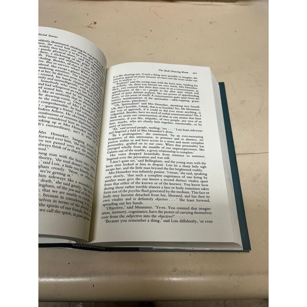 The Collected Stories of Elizabeth Bowen - Thumbnail 4