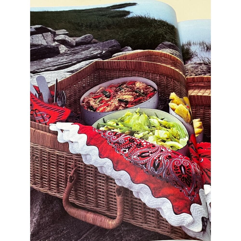 Picnic and Outdoor Menus (Great Meals in Minutes) - Thumbnail 4