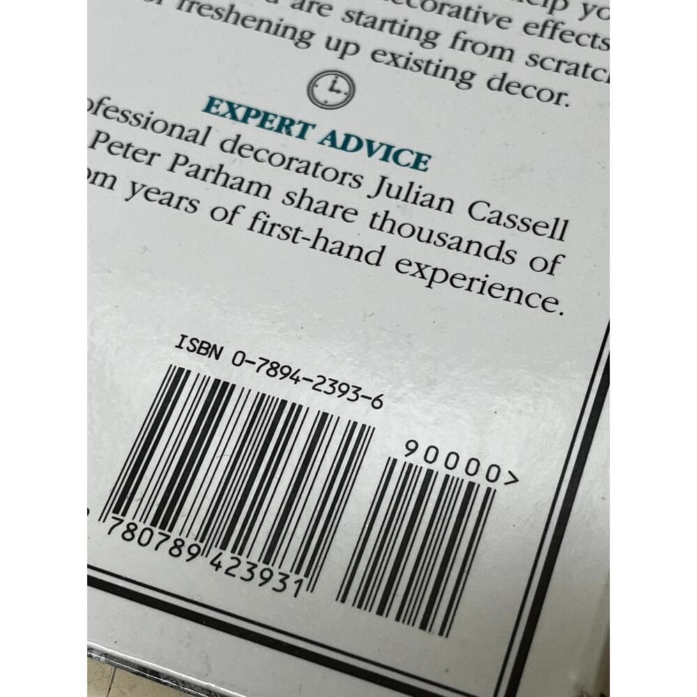 Decorating Hints & Tips: More Than 2000 Practical Solutions to Help - Thumbnail 3