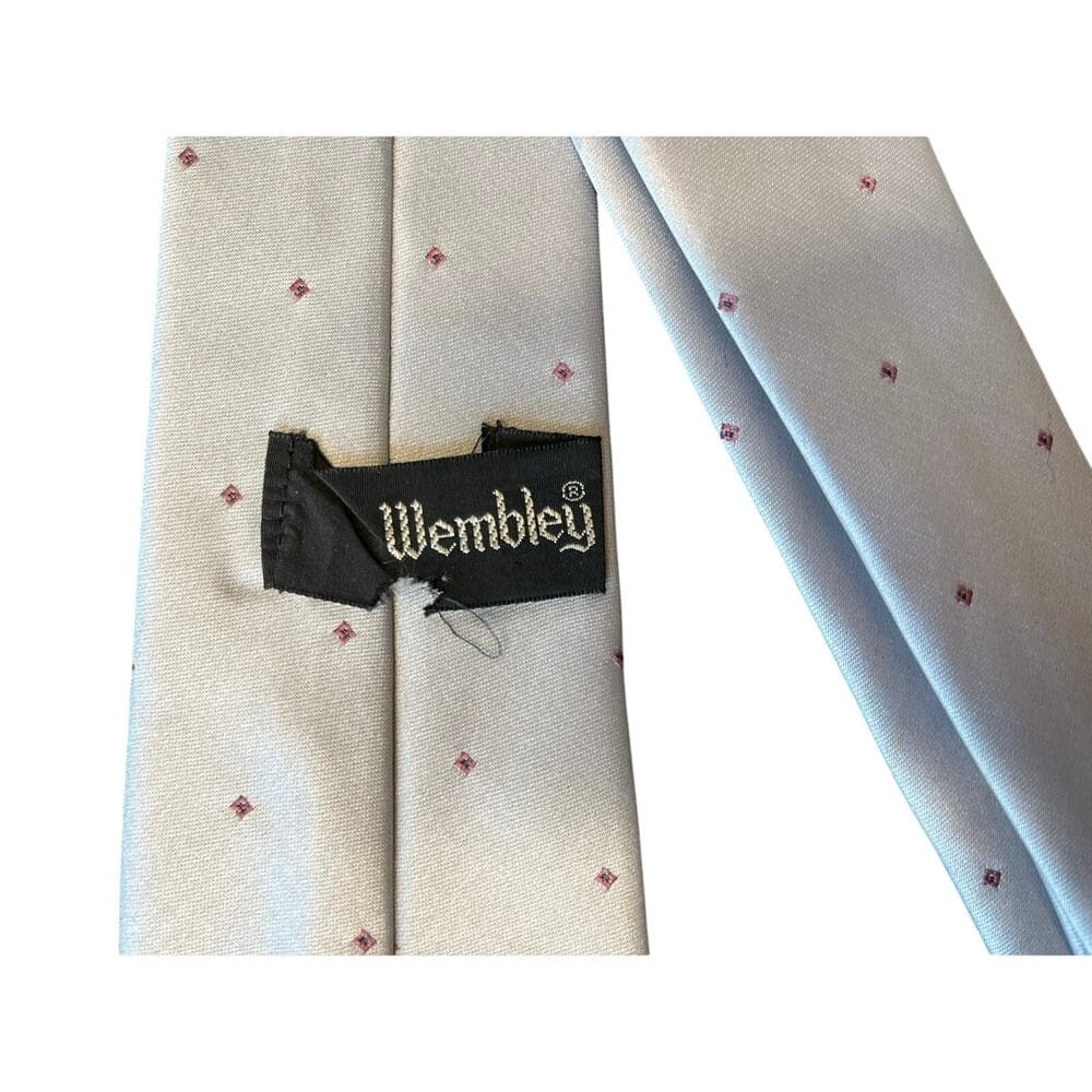 Wembley Men’s Sliver Tie’s In Good Condition - Thumbnail 3