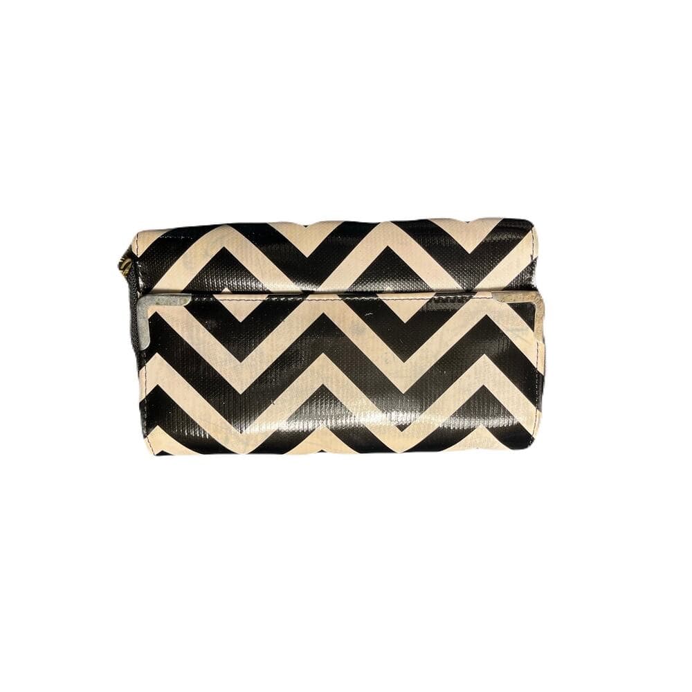 Women’s Black & White Wallet 5” L X 8” W - Thumbnail 5