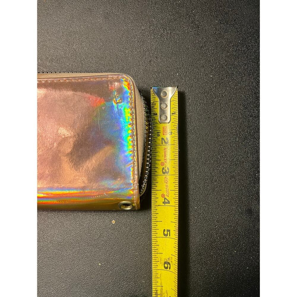 Women’s wallet In Good Condition 8” W X 4” L - Thumbnail 2