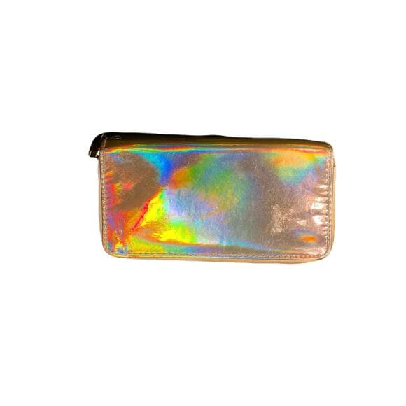 Women’s wallet In Good Condition 8” W X 4” L - Thumbnail 6