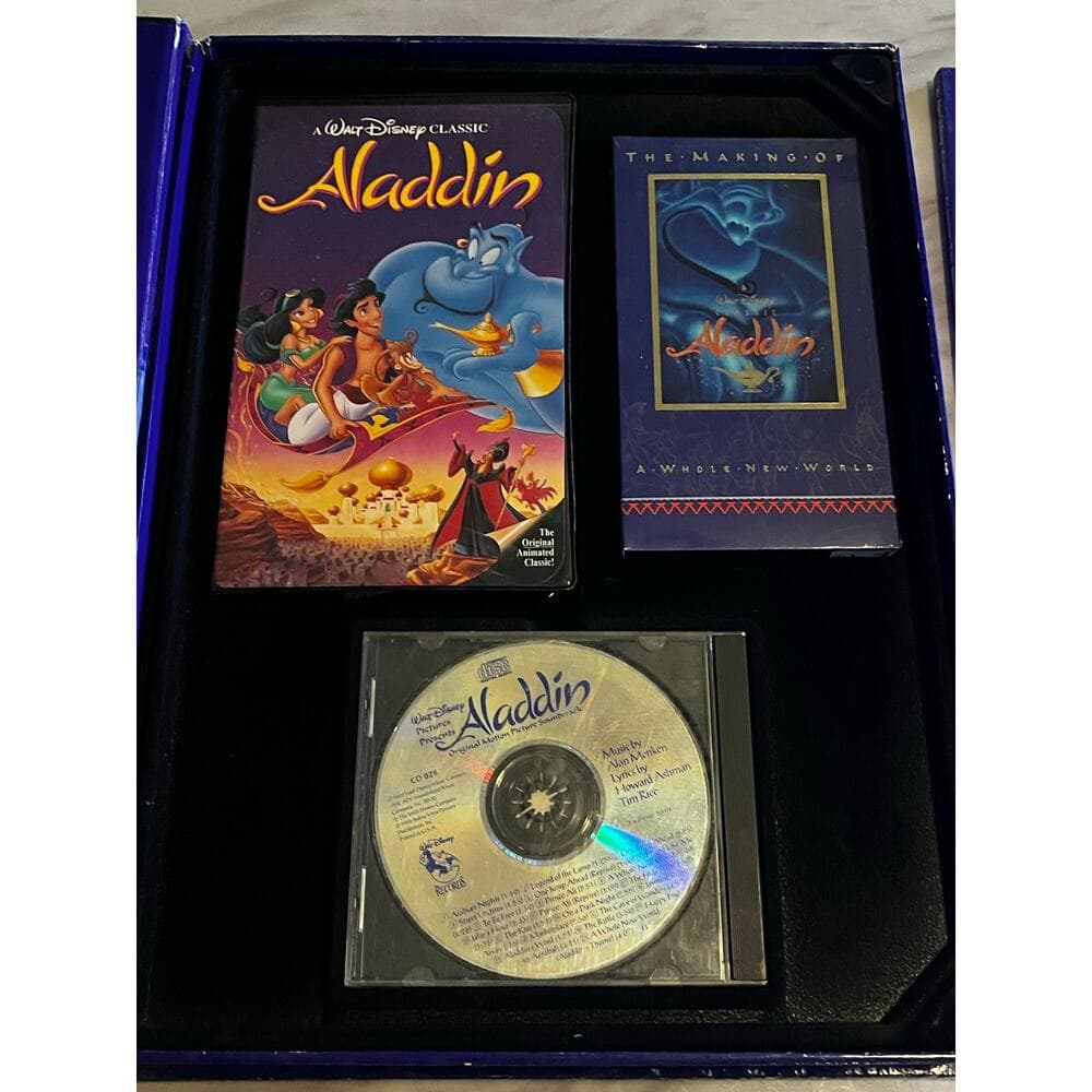 Aladdin Deluxe Video Edition Box VHS CD Numbered Lithograph - Thumbnail 4