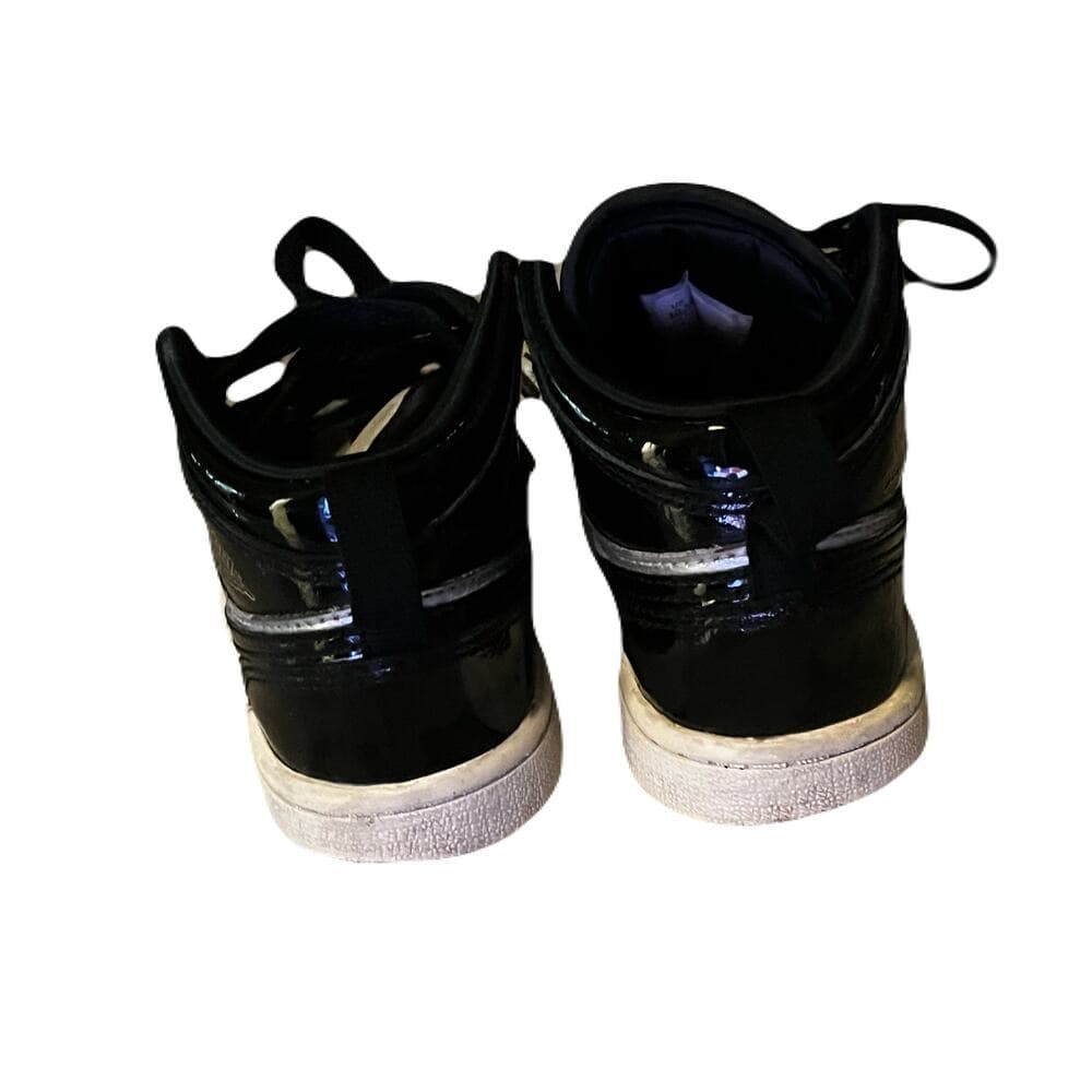 KIDS JORDAN 1 MID SE TD (BLACK/METALLIC GOLD/METALLIC SILVER) SIZE 10C - Thumbnail 4