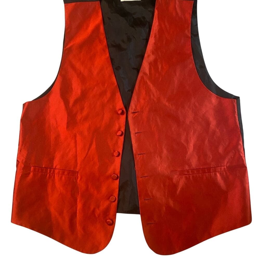 Tuxedo vest red and black