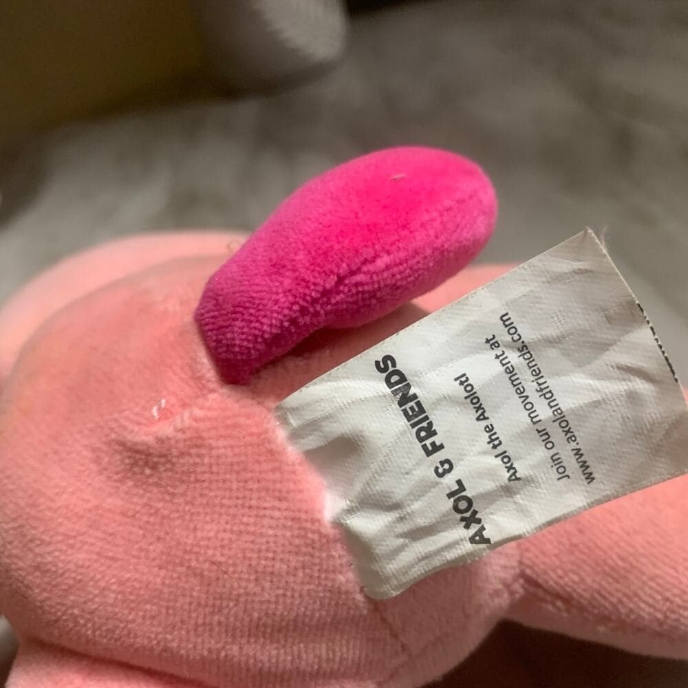PINK AXOL STUFF ANIMAL - Thumbnail 2