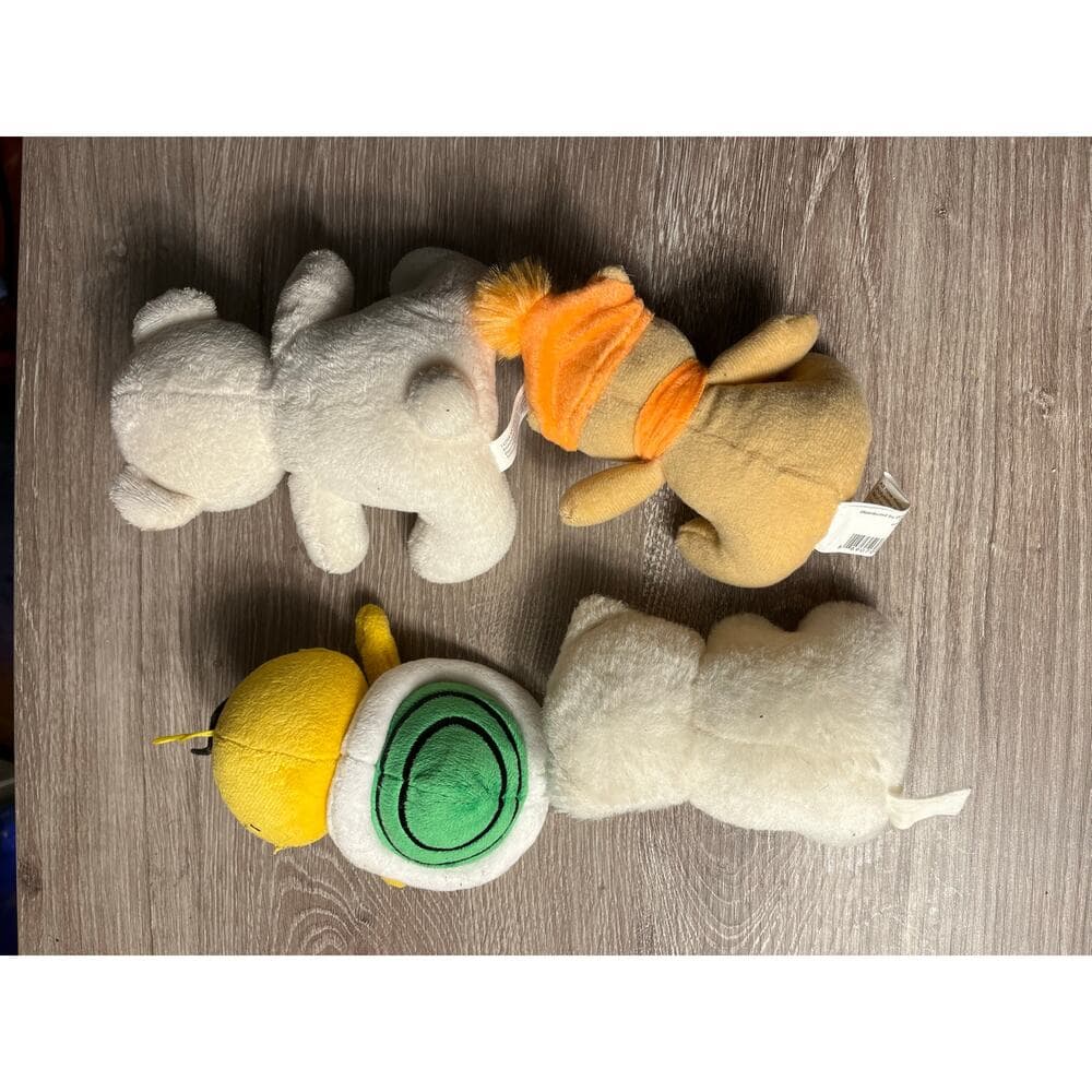 A bundle of four stuffed animals 4 inches - Thumbnail 2