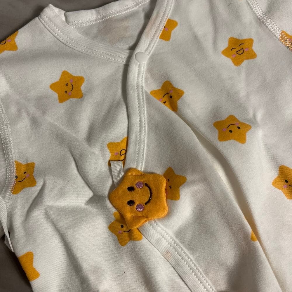 Baby Long Sleeve Onesie Size 6-9 Months - Thumbnail 3