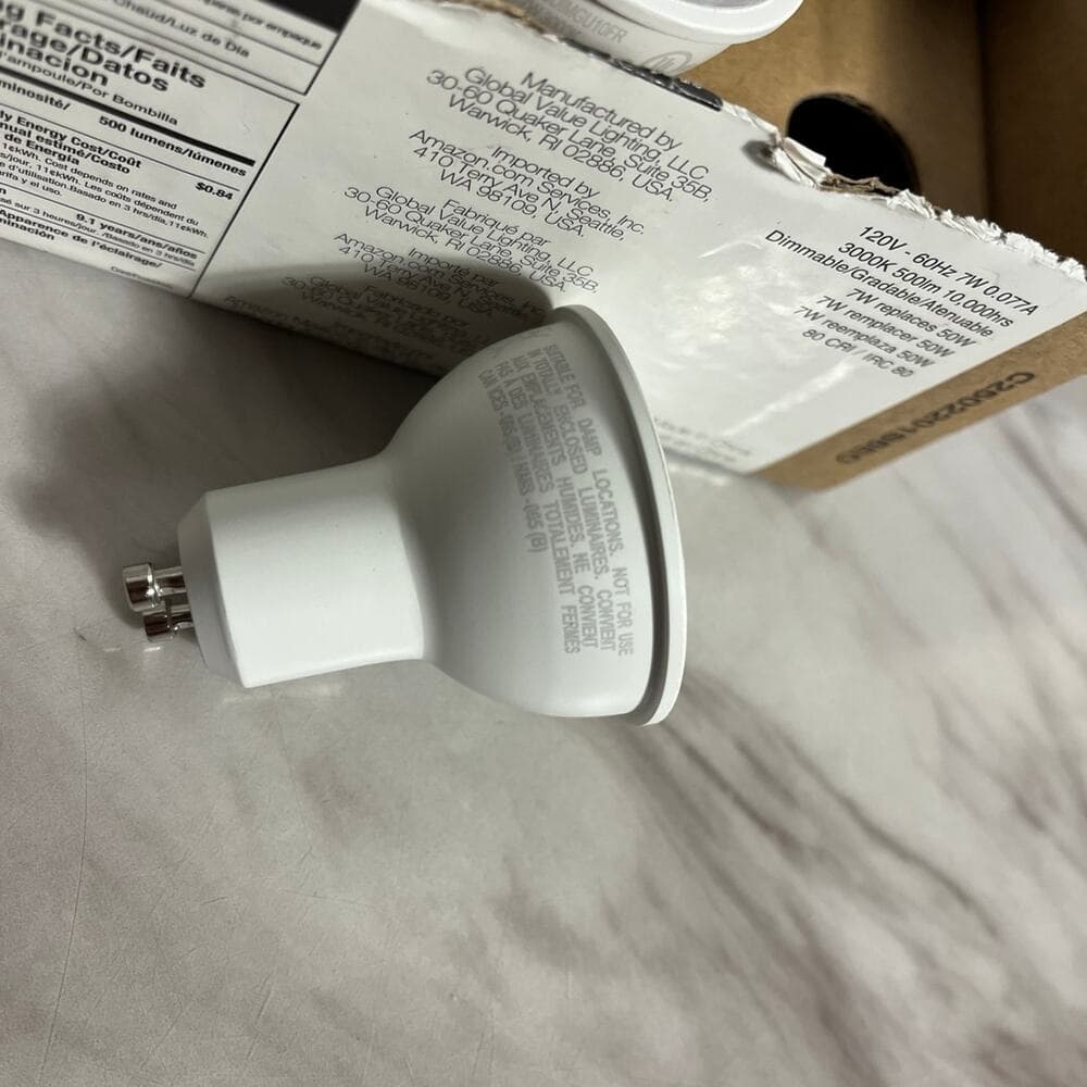 Amazon Basics PAR20 LED Light Bulb, 50 Watt Equivalent, 6 Pack - Thumbnail 5