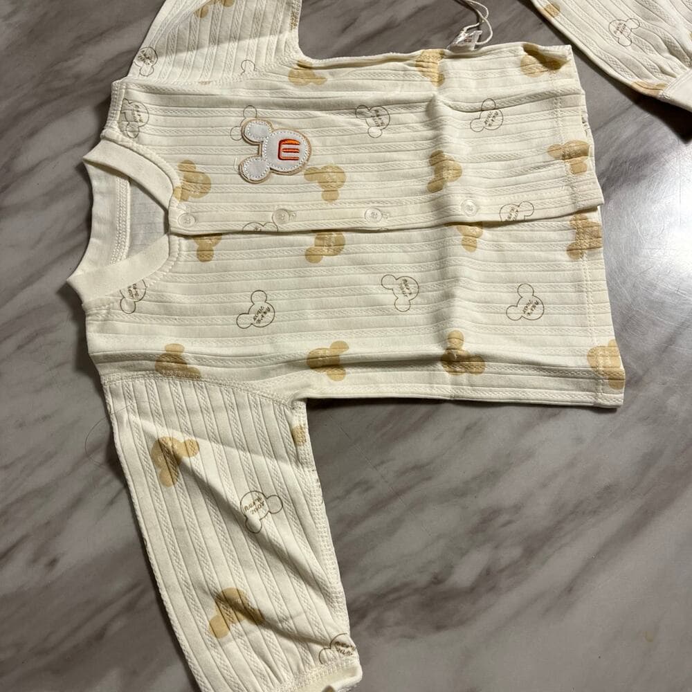 2 Piece Mickey Mouse Set Size 9-12 - Thumbnail 2