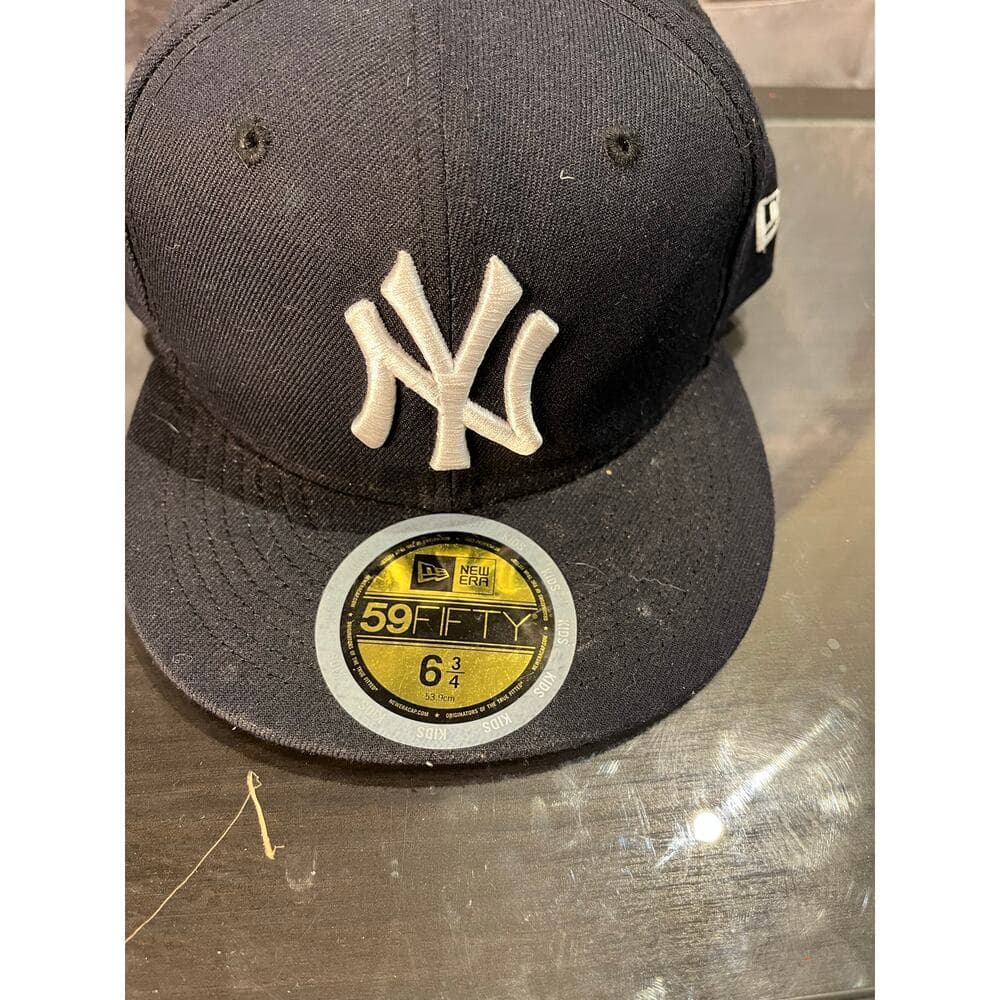 Kids New Era Hat Size 6 3/4 Navy Yankee - Thumbnail 4