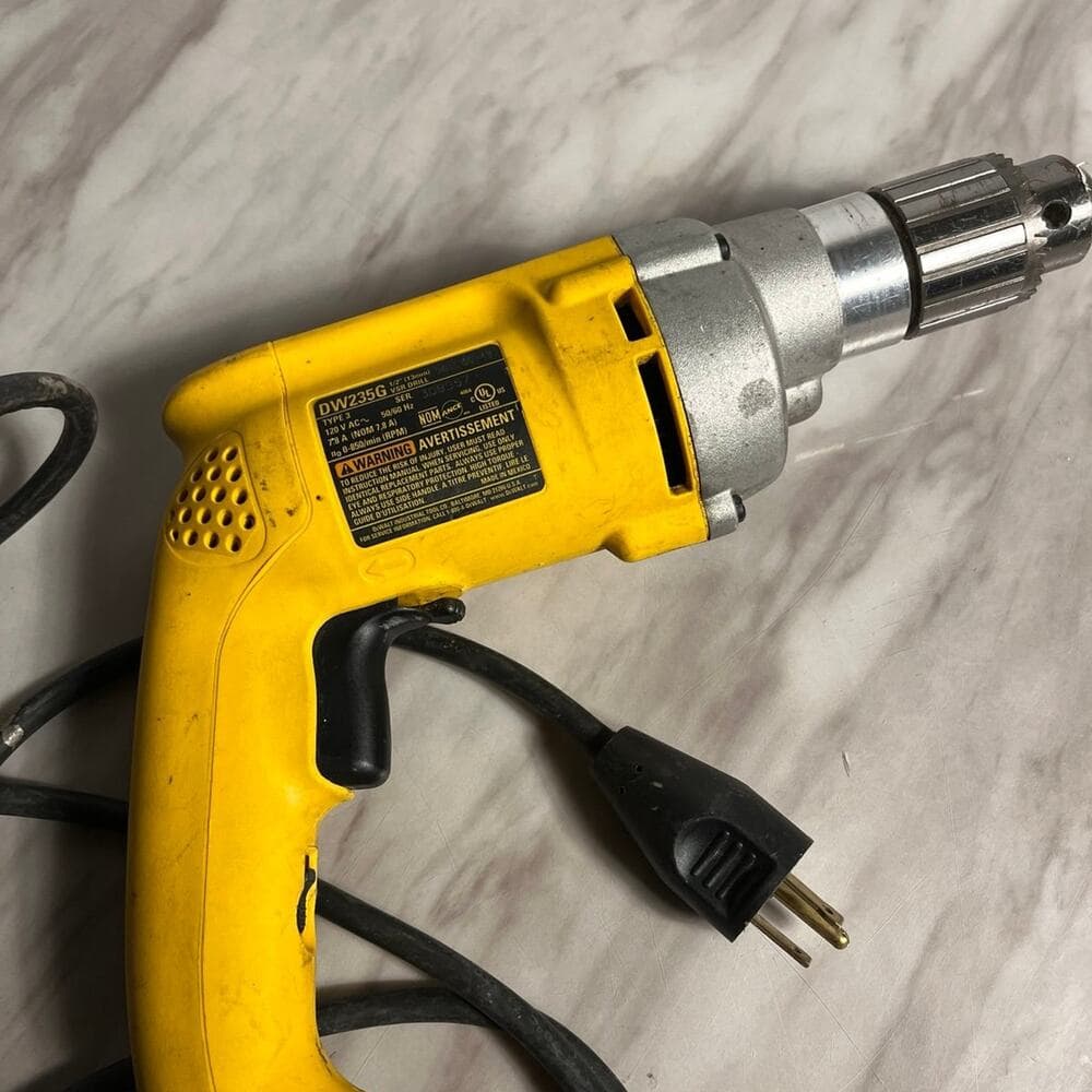 DEWALT Screw Gun, Variable-Speed Reversible, Positive Clutch, 6.5-Amp - Thumbnail 3