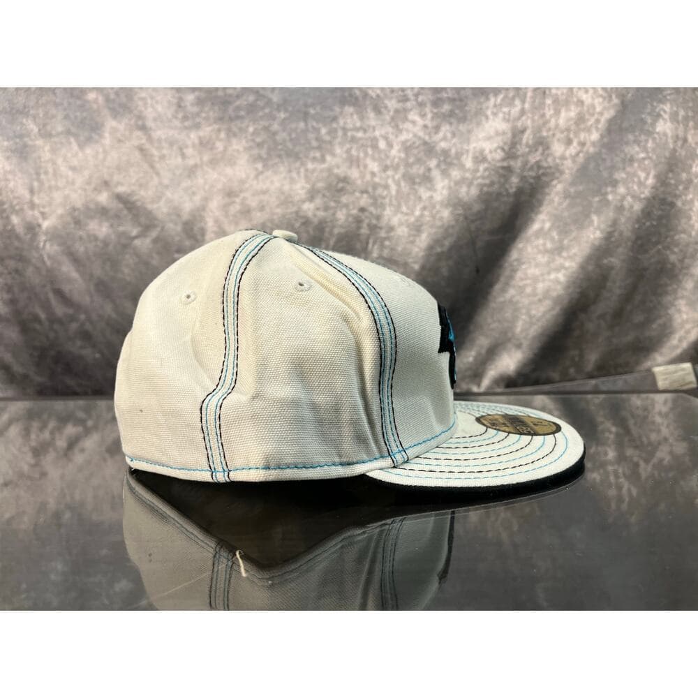 New Era Hat Size 7 1/2 White & Blue , Blue Jay - Thumbnail 2