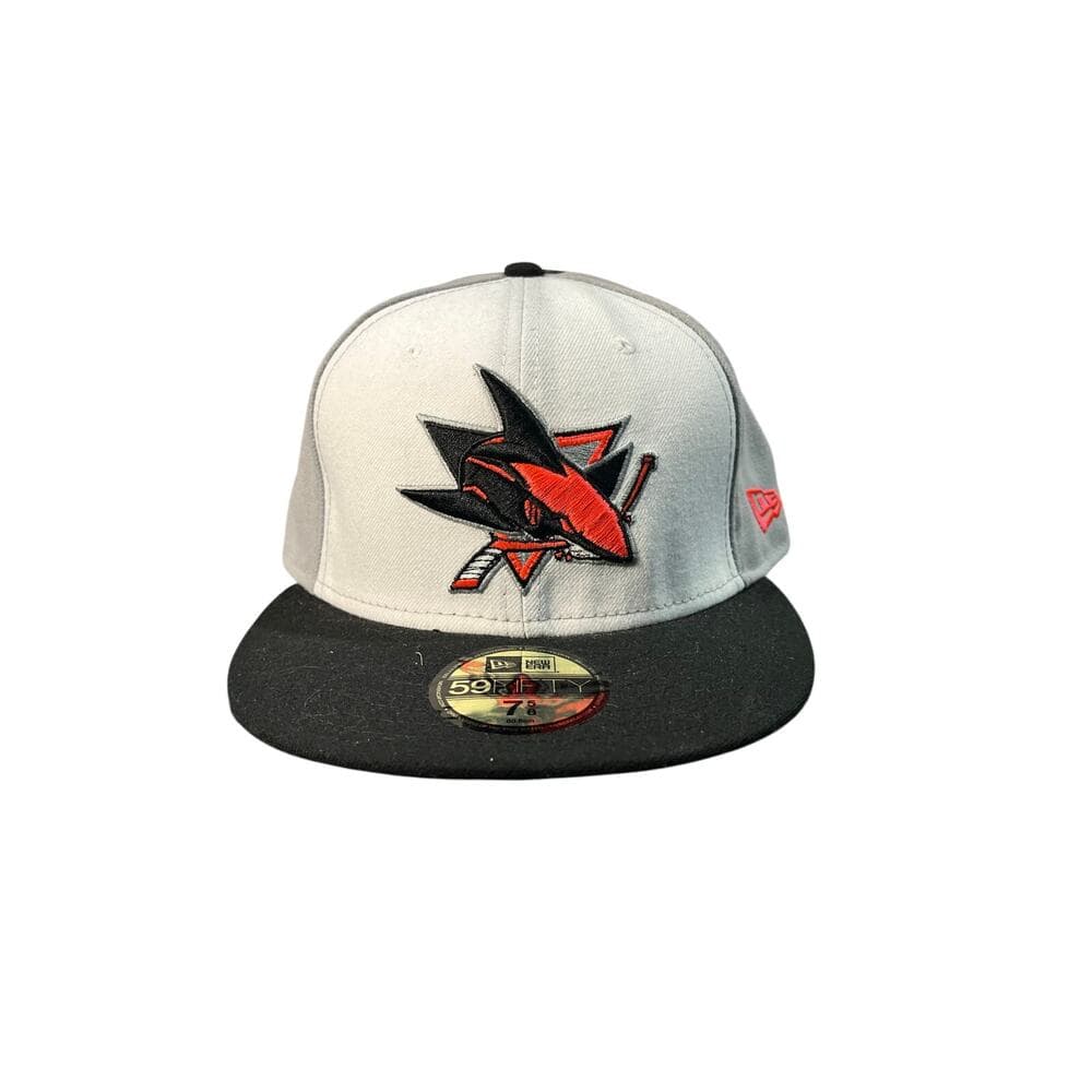 New Era Hat Size 7 5/8 Black/White/Shark NFL - Thumbnail 6