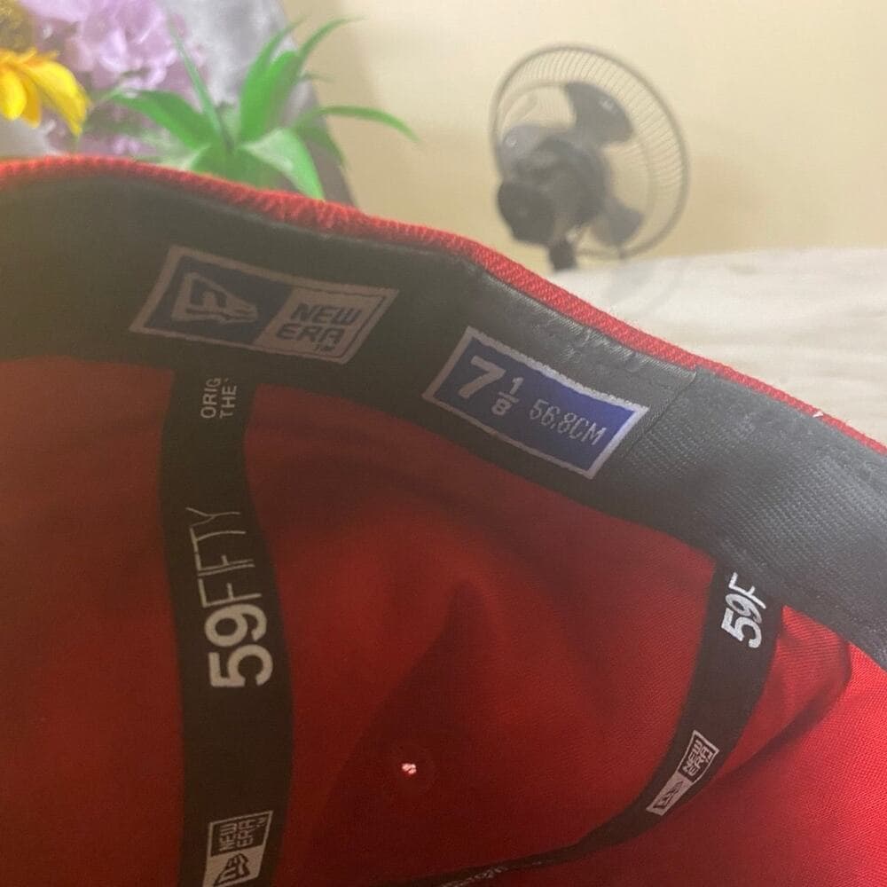 New Era Hat 7 1/8 Red & White C - Thumbnail 4