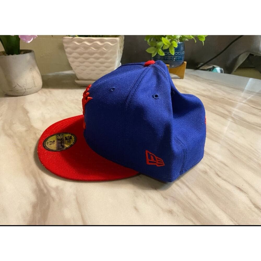 New Era Hat size 7 5/8 Blue & Red - Thumbnail 2