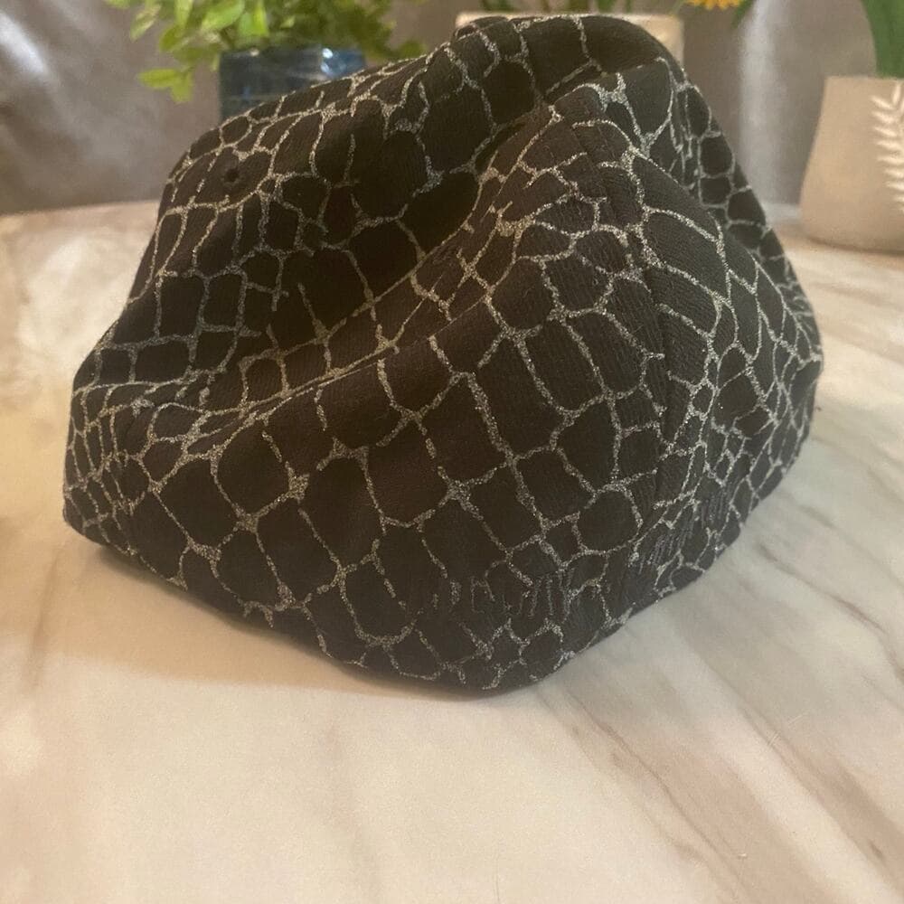 Black Bronx New Era Hat Size 7 5/8 - Thumbnail 6