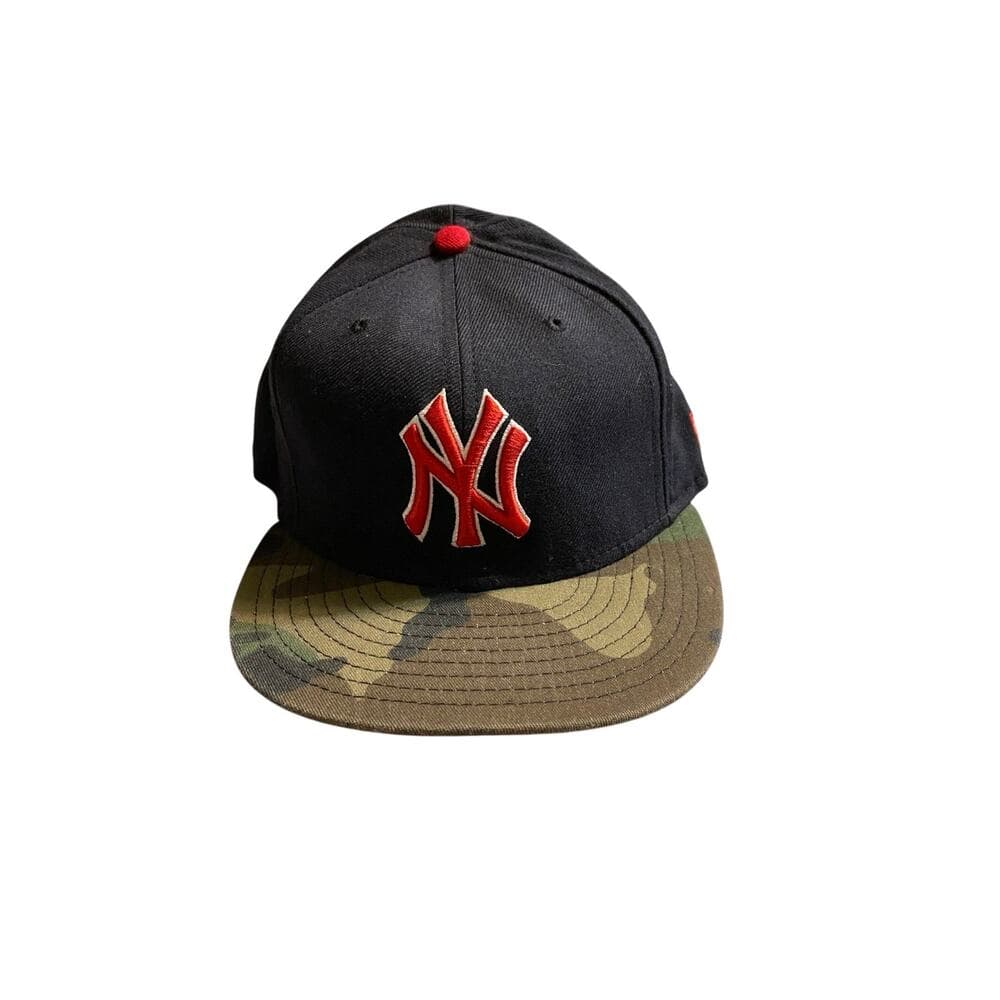 Yankee New Era Hat Size 7 5/8 Black/Red/Army - Thumbnail 5