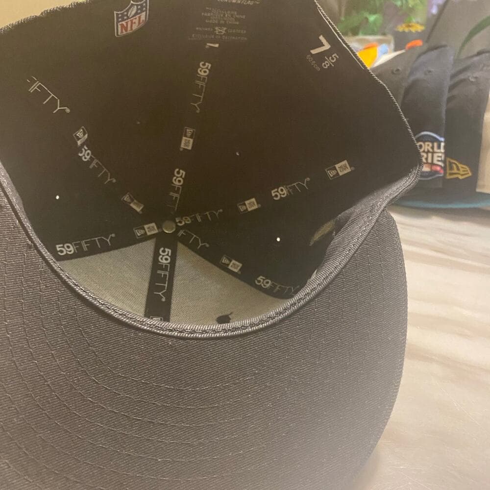New Era Hat 7 5/8 Black Xlix - Thumbnail 4