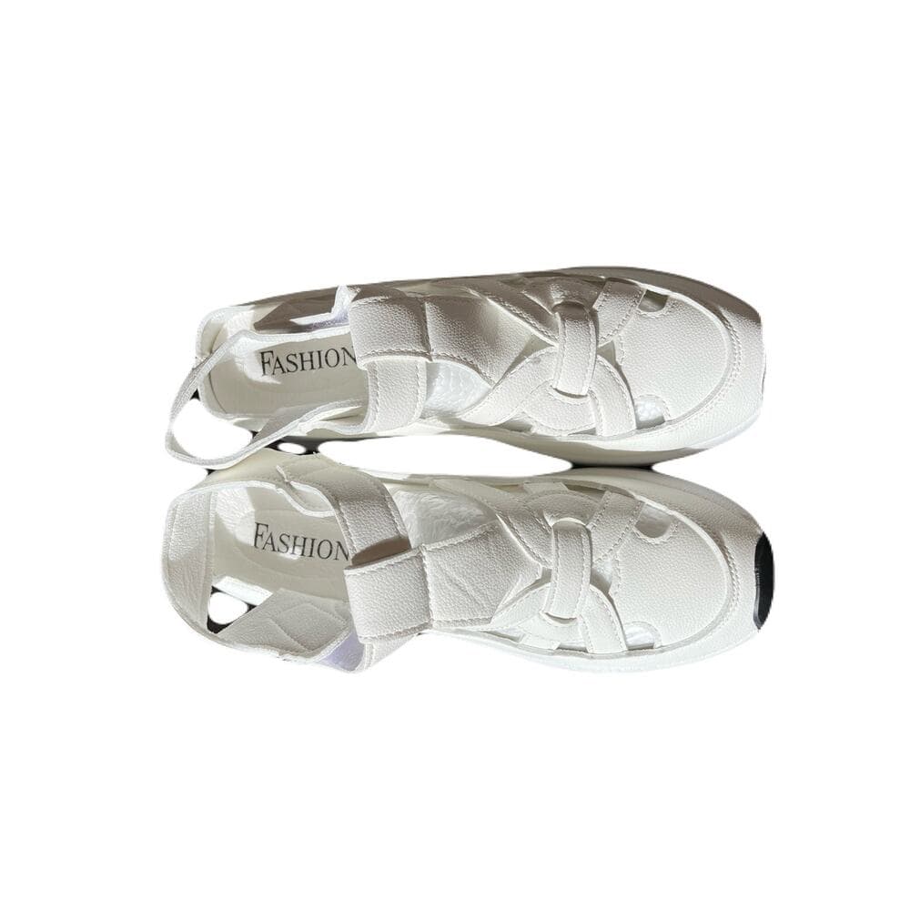 Women’s White Shoe’s/Sneakers Size 8.5 Brand New