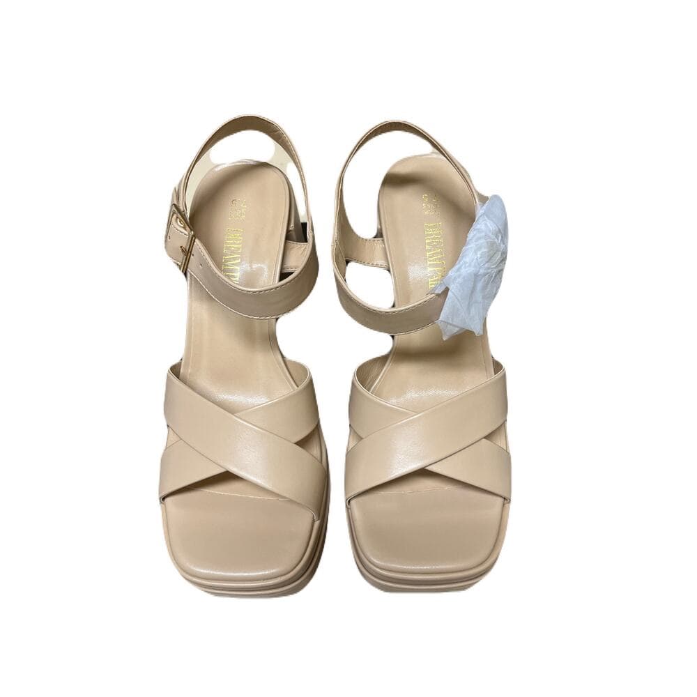 Y2K-inspired sandals feature a square open toe and a secure ankle strap sz 7.5