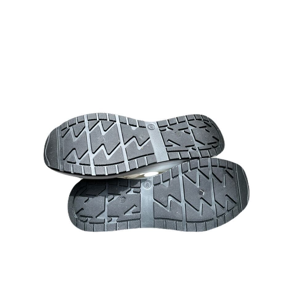 Women’s White Shoe’s/Sneakers Size 8.5 Brand New - Thumbnail 3