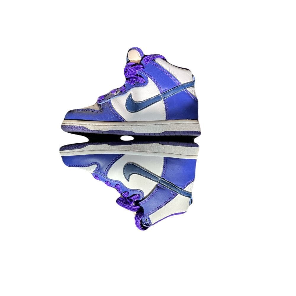 purple Nike Dunk shoes Size 10.5 C preschool girls Purple & White DH9753-100 - Thumbnail 4