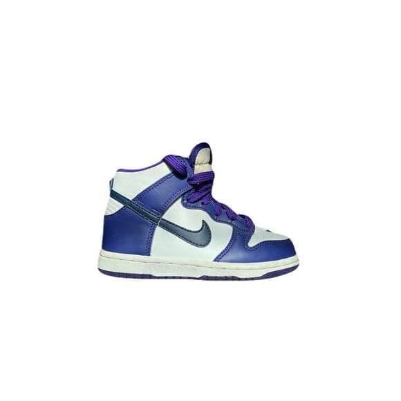 purple Nike Dunk shoes Size 10.5 C preschool girls Purple & White DH9753-100 - Thumbnail 8